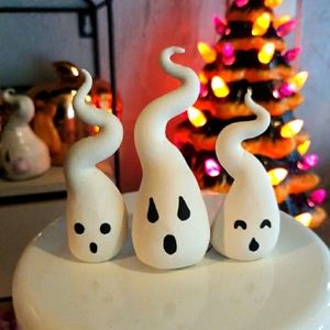 Mini Folk Art Ghost Figurines Shelf Sitters